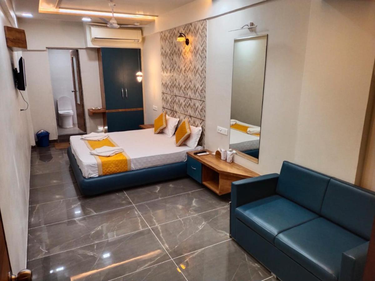 Pātan Hotel Dolphin Residency מראה חיצוני תמונה